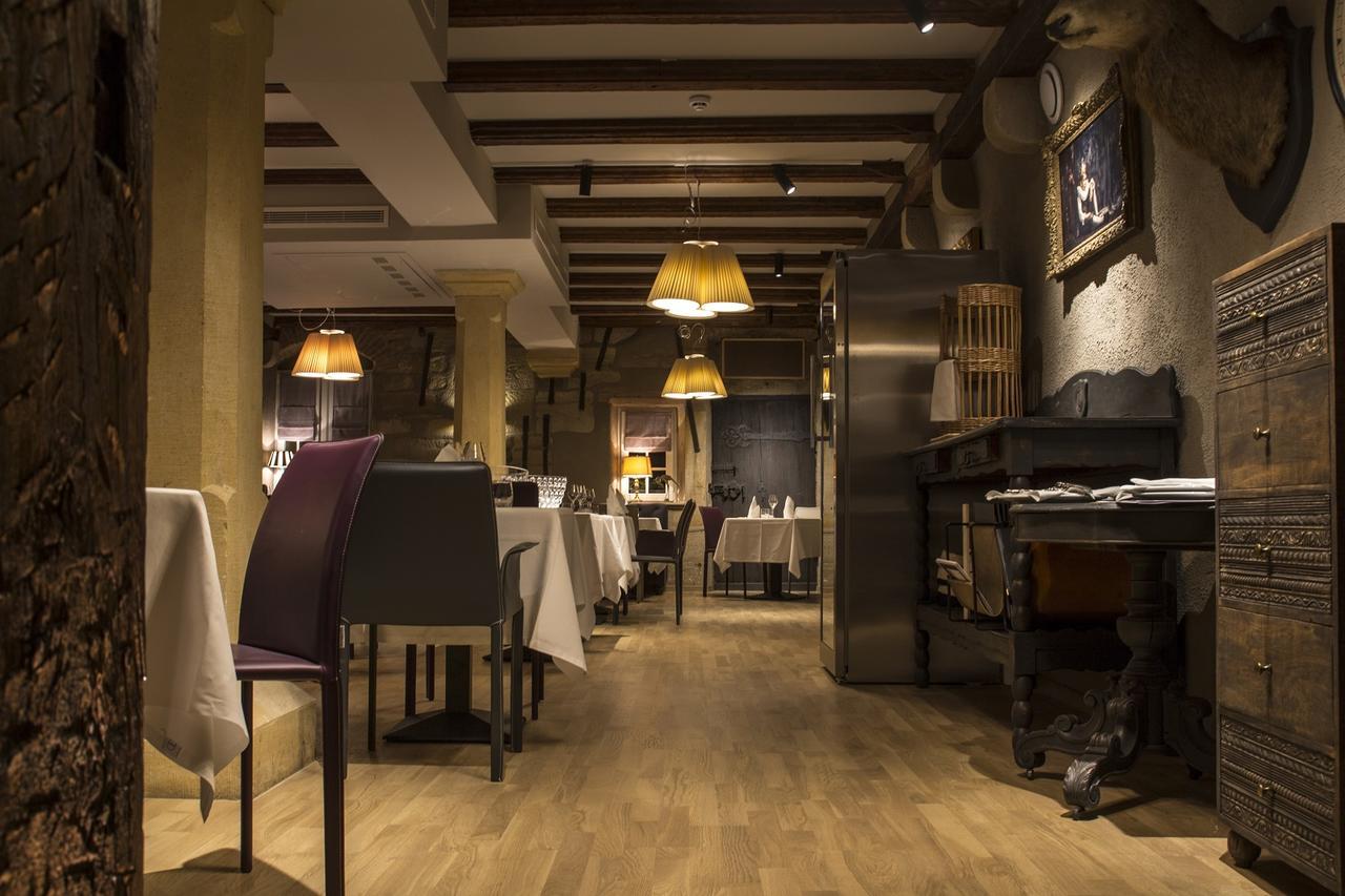 Hotel Restaurant L'Orchidee Енсісен Екстер'єр фото